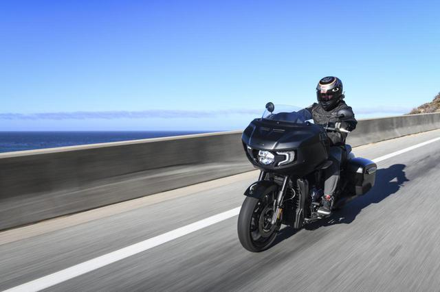 画像2: Challenger Dark Horse(2020モデル)