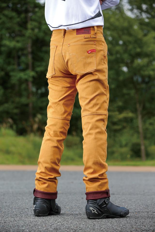 画像: KUSHITANI×EDWINの防風パンツは、暖かさと見た目の良さを両立