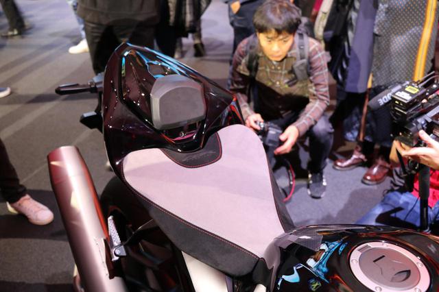 画像13: RC213V-Sのノウハウも盛り込まれた「ホンダの本気」