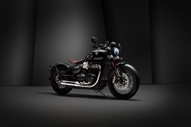 画像1: 日本での発売価格も決定! トライアンフ新型「BOBBER TFC」が登場、世界限定750台のファクトリーカスタム車【EICMA 2019速報!】