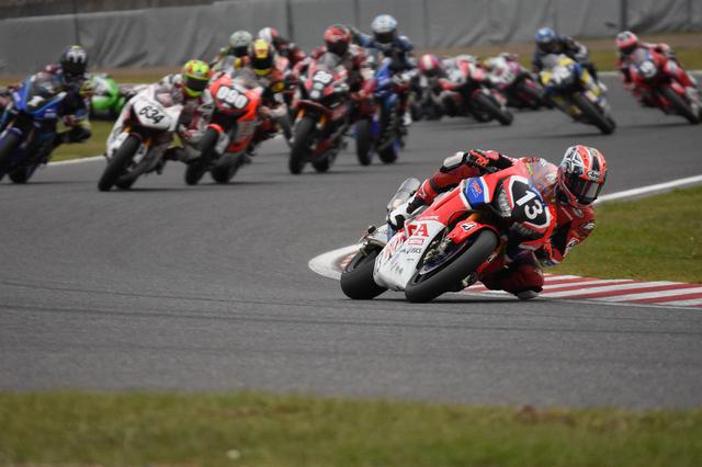 画像: 全日本ロードレース選手権、今年の最終戦(レース2)で独走した高橋巧。
