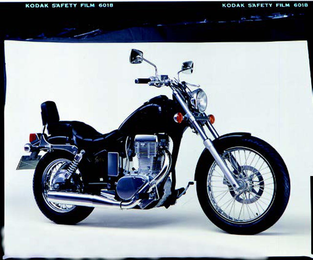 スズキ LS650サベージ 1986 年7月 - 日本バイク100年史アルバムの続き