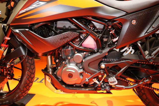 画像6: 大ヒットモデル・390シリーズに加わった本格アドベンチャー