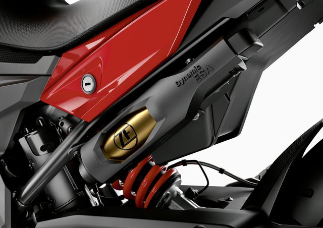 画像6: 「S1000XR」は大きいと思う人にちょうどよさそうな895ccの「F900XR」が誕生