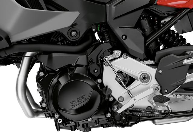 画像2: 「S1000XR」は大きいと思う人にちょうどよさそうな895ccの「F900XR」が誕生