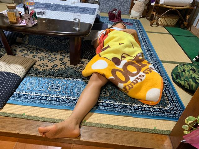 画像: またもやここでもぷーさんに洗脳されつつあるアルバート…