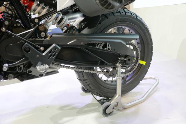 画像6: 同時に発表された890DUKEのエンジンを搭載!