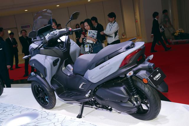 画像2: 初のミドルクラスLMWついに直立ロック機構が!