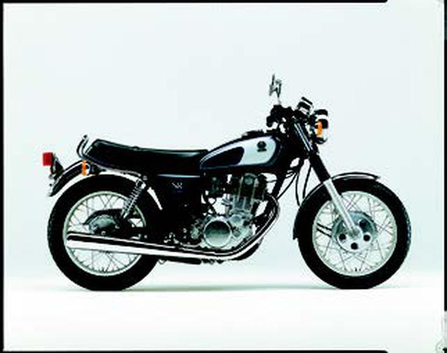 画像: ●空冷4ストOHC2バルブ単気筒●399cc●27PS/7000rpm●3.0kg-m/6500rpm●153kg●350-18・4.00-18●39万9000円