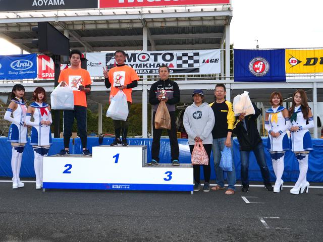 画像: 左から2位・佐々木泰平選手、1位・末富喜博選手、3位・中村 忍選手、4位・大見有希選手、5位・高木亮博選手、6位・杉本美和子選手