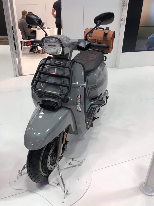 画像2: 新色モデル、オプションパーツ類は日本での販売も検討されている!