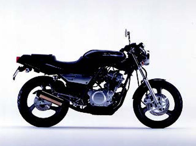 画像: ●空冷4ストDOHC4バルブ単気筒●249cc●28PS/9000rpm●2.4kg-m/7500rpm●122kg●90/80R17・110/80R17●39万9000円
