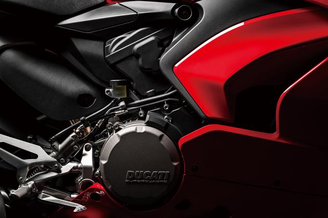 画像2: 959 PANIGALEが進化、その名も「PANIGALE V2」として登場