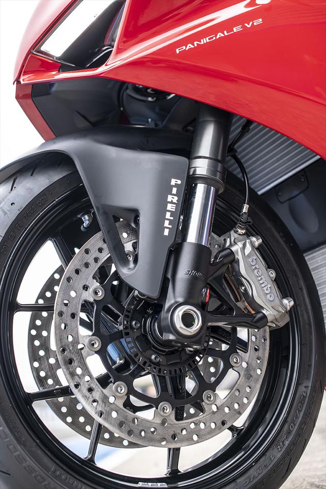 画像8: 【動画あり】DUCATI Panigale V2「トップたる所以。V2に込めた熱量を識る」 (松井勉)♯Web Mr.Bikeインプレッション