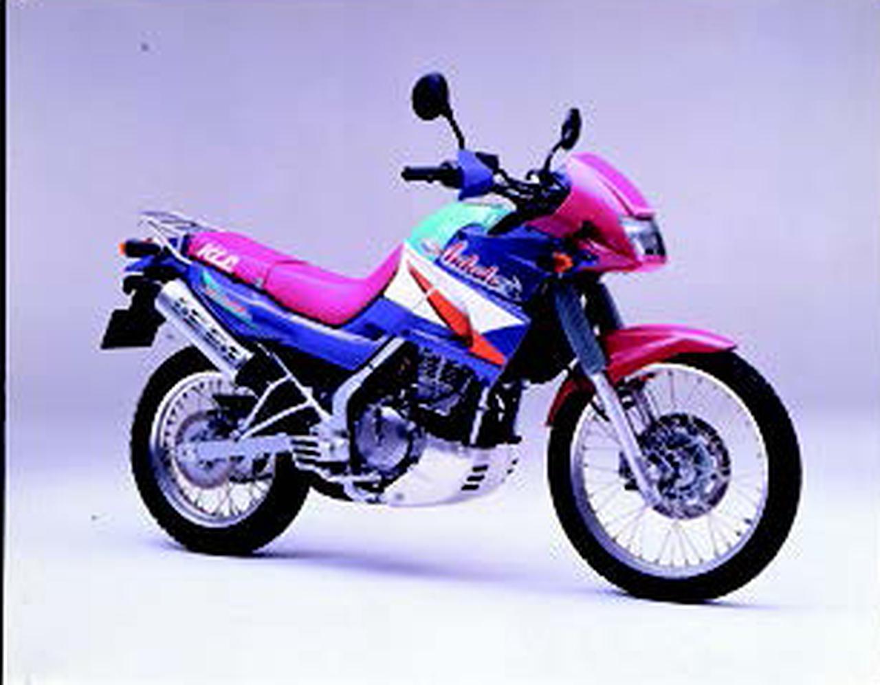 カワサキ KLE250アネーロ 1993 年 3月 - 日本バイク100年史アルバムの