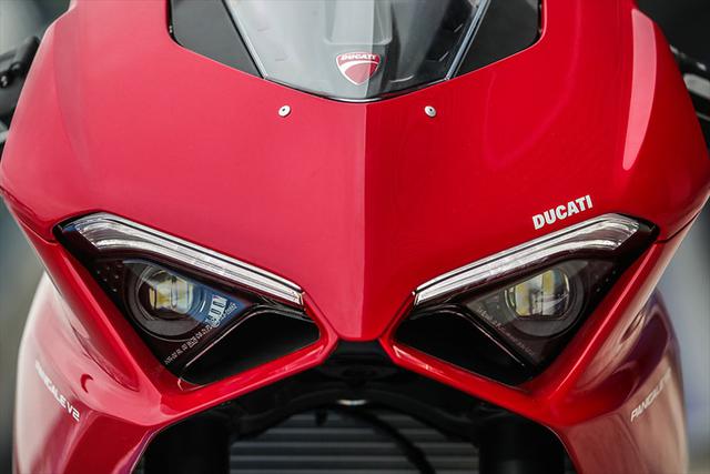 画像6: 【動画あり】DUCATI Panigale V2「トップたる所以。V2に込めた熱量を識る」 (松井勉)♯Web Mr.Bikeインプレッション