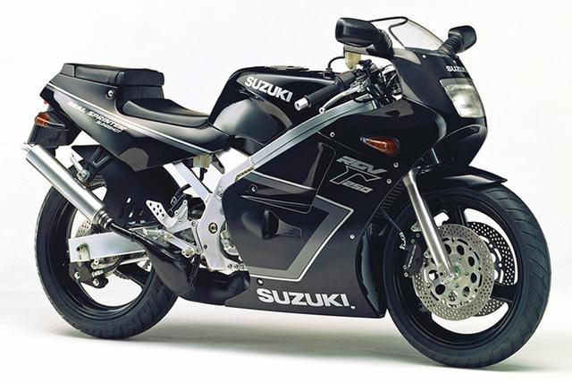 画像1: RGV250Γ(VJ21A)1988年3月1日発売 56万9000円(当時)