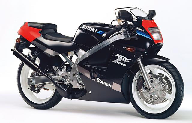 画像: RGV250Γ Schick VERSION(VJ21A)1989年7月発売 58万8000円+消費税3%(当時)