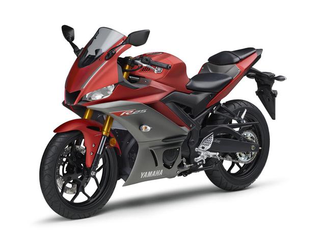 画像: ヤマハのYZF-R25も