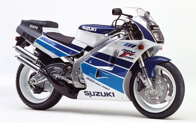 画像: RGV250Γ SPORTS PRODUCTION Ⅱ(VJ22A)1990年3月1日発売 66万9000円+消費税3%(当時)