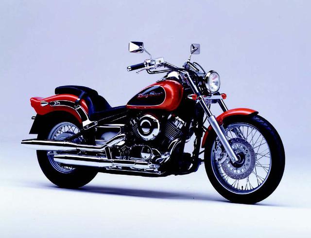 画像: ●空冷4ストOHC2バルブV型2気筒●399cc●33PS/7500rpm●3.3kg-m/6000rpm●204kg●100/90-19・170/80-15●62万9000円