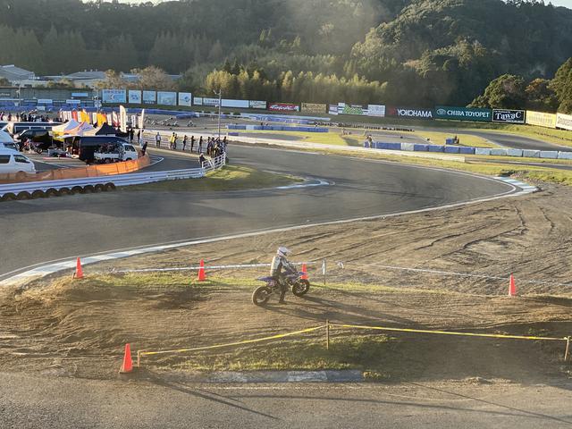 画像10: レースそれぞれのドラマティックな戦い。