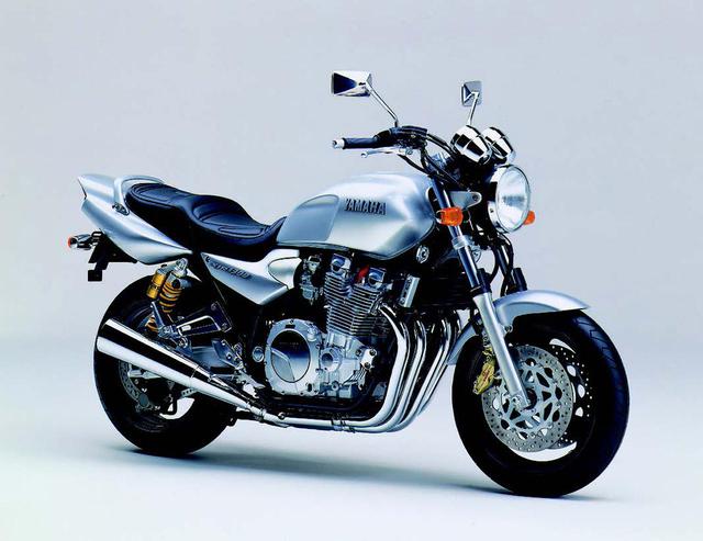 画像: ●空冷4ストDOHC4バルブ並列4気筒●1250cc●100PS/8000rpm●10.0kg-m/6000rpm●230kg●120/60ZR17・180/55ZR17●93万円