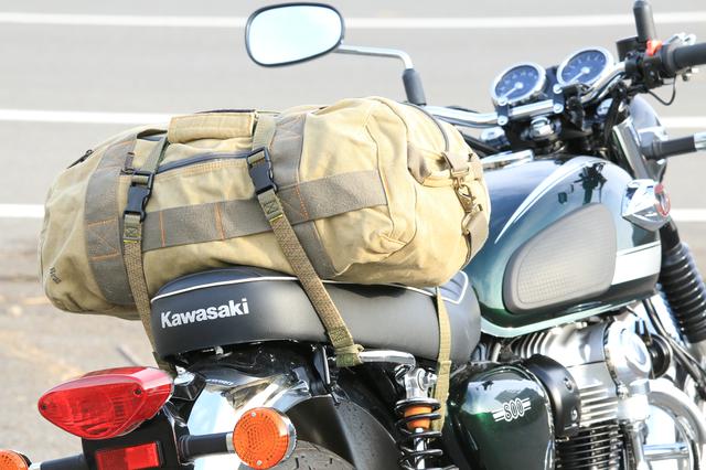 画像2: W800と帆布のバッグの相性の良さは異常!