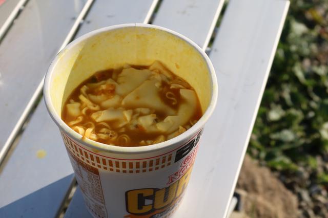 画像2: とろけるチーズをぶち込んでいくぅ! いざ実食!