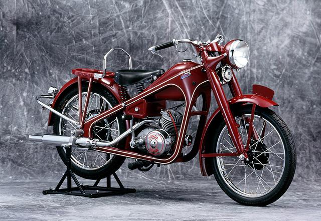 画像: 1949年 ドリームD型(本格的な二輪車の第一号モデル 生産国:日本)