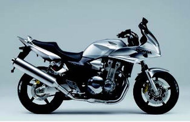 画像: ●水冷4ストDOHC4バルブ並列4気筒●1284cc●100PS/7000rpm●11.9kg-m/5500rpm●260kg/266kg●120/70ZR17・180/55ZR17●115万5000円/122万8500円(ABS)