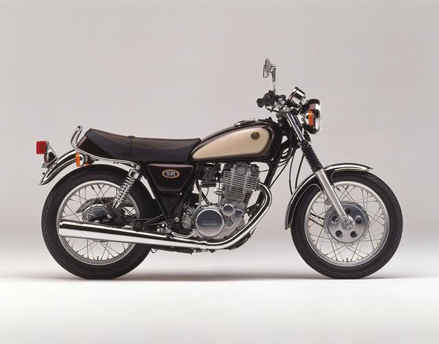 画像: YAMAHA SR400(1992) 特別色のミヤビマルーンに、通常の3〜4倍の厚さのクリアーを施したミラクリエイト処理のスペシャルエディション。写真のSR400は40万9000円で1000台の限定車だった。