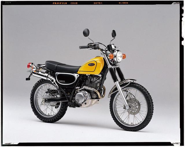 画像: 1997/5 YAMAHA ブロンコ セローをベースにDT-1をイメージしたスクランブラー。前後メッキフェンダーにフロント19インチ、ゼッケン風サイドカバーで当時のムードを演出。