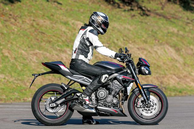 画像1: 【試乗インプレ】トライアンフ「ストリートトリプルRS」/Moto2テクノロジーで走りと装備を磨いた俊足ファイター