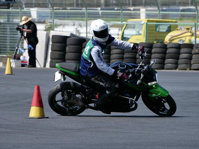 画像3: 「NSRに勝てるポテンシャル」カワサキ・ニンジャ400&Z400