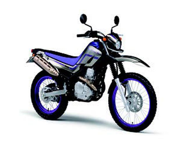 画像: ●空冷4ストOHC2バルブ単気筒●249cc●21PS/7500rpm●2.14kg-m/6500rpm●126kg●2.75-21・120/80-18●46万2000円/48万3000円