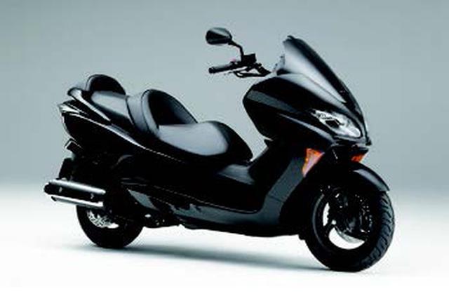 画像: ●水冷4ストOHC2バルブ単気筒●249cc●22PS/7500rpm●2.4kg-m/5500rpm●187kg●110/90-13・130/70-12●60万9000円