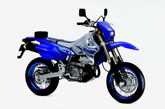 画像: ●水冷4ストDOHC4バルブ単気筒●398cc●40PS/7500rpm●4.0kg-m/6500rpm●133kg●120/70R17・140/70R17●75万6000円