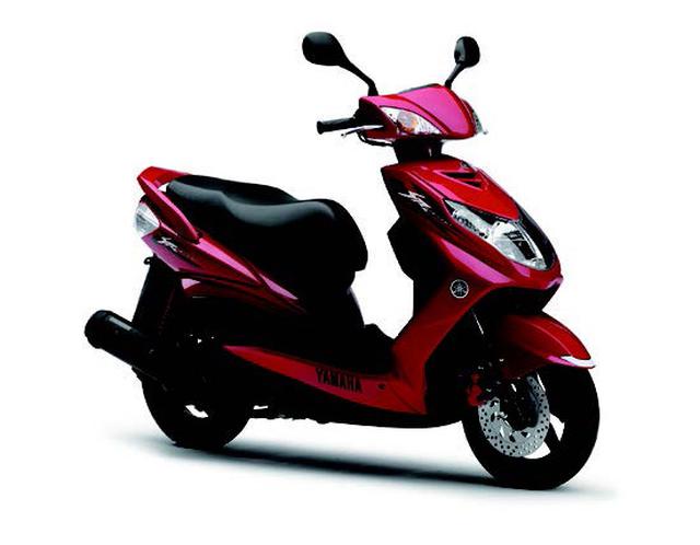画像: ●空冷4ストOHC4バルブ単気筒●124cc●11PS/8500rpm●0.93kg-m/7500rpm●122kg●110/70-12・120/70-12●33万750円
