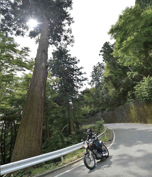 画像3: と、その前に。 僕の愛車ヤマハSR400は、この連載スタートに合わせて買った新車なのです。