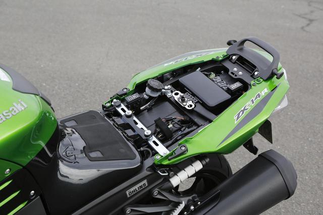 画像3: 〈試乗インプレ〉カワサキ「Ninja ZX-14R」
変わりゆくメガスポーツの概念(2018年)