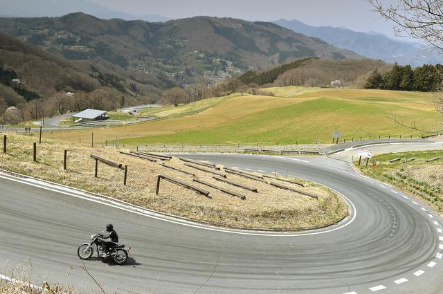 画像: 次の目的地まで、わざと遠回り。地図を見て、カーブが続いているところへ。思った通り、楽しく疾走れる道に出会えました。