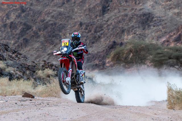 画像: ステージ4で初優勝したホンダワークスチームのホセ・イグナシオ・コルネホ