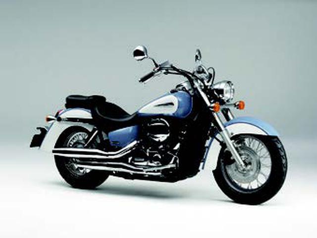 画像: ●水冷4ストOHC3バルブV型2気筒●398cc●31PS/7000rpm●3.4kg-m/3500rpm●255kg●120/90-17・160/80-15●78万7500円(STD)