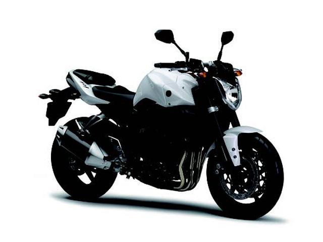 画像: ●水冷4ストDOHC5バルブ並列4気筒●998cc●94PS/9000rpm●8.2kg-m/7500rpm●219kg●120/70ZR17・190/50ZR17●99万7500円