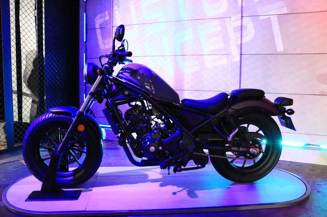 画像: 同じくホンダブースにはレブル250も。EICMA2019に登場した新型かと期待しましたが、現行モデルです。