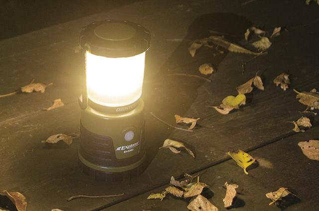 画像1: 噂の最強ランタン!? キャンプツーリングで活躍するGOAL ZERO「Lighthouse Micro Flash」の魅力【編集部員の自腹インプレ】