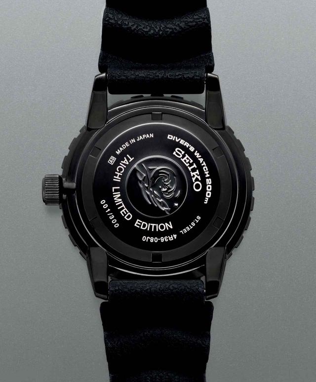 画像: 裏蓋には“TAICHI LIMITED EDITION”の文字と限定300本のシリアルナンバーが入ります