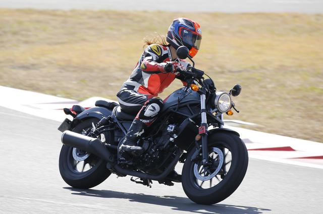 画像: 富士スピードウェイのメインストレートで計測!