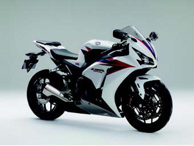 画像: ●水冷4ストDOHC4バルブ並列4気筒●999cc●118PS/9500rpm●9.7kg-m/8250rpm●202kg/212kg●120/70ZR17・190/50ZR17●139万6500円〜159万6000円